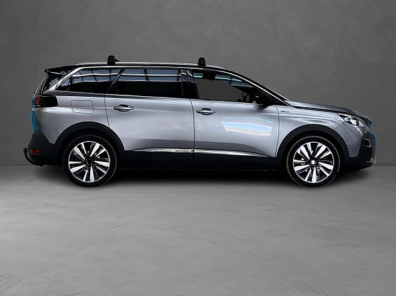 Peugeot 5008 7 of 30