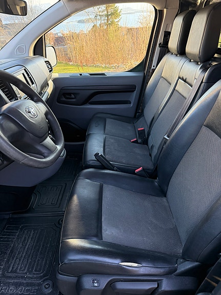 Toyota Proace 9 of 17