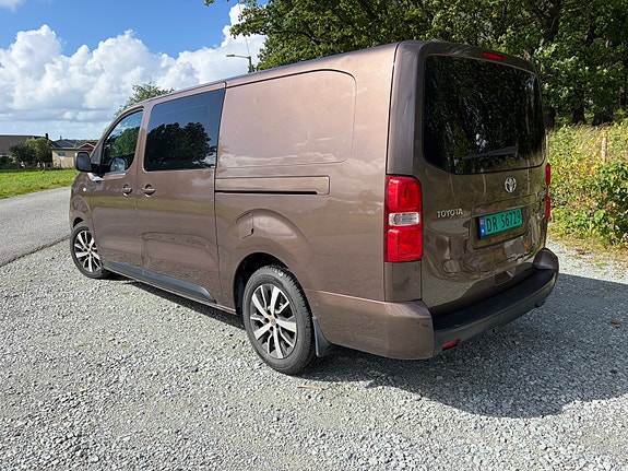Toyota Proace 3 of 17