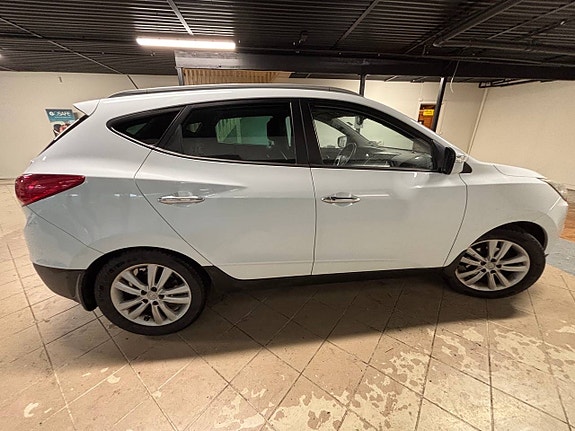 Hyundai ix35 7 of 30