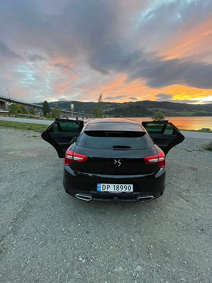 Citroen DS5 3 of 9