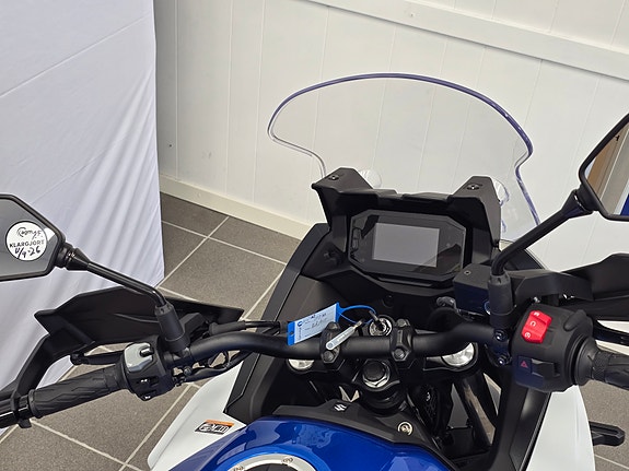 Suzuki SV7GX - NYHET 10 of 20