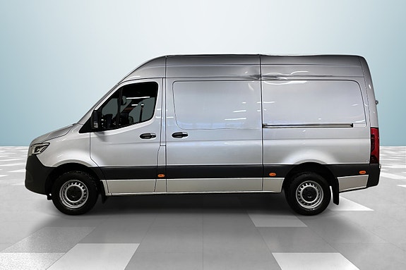 Mercedes-Benz Sprinter 317 3 of 22
