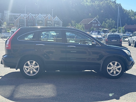 Honda CR-V 7 of 27