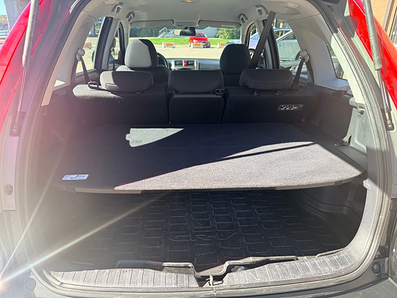 Honda CR-V 12 of 27