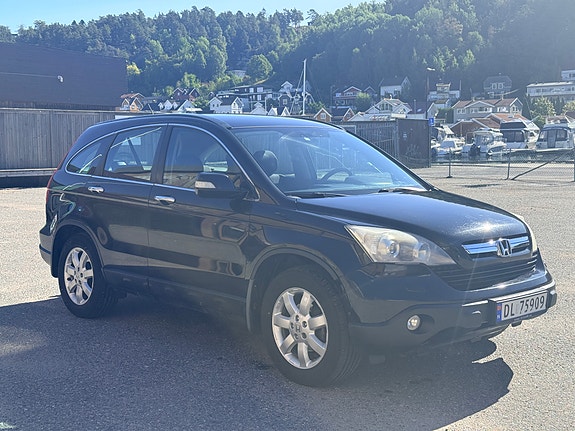 Honda CR-V 8 of 27