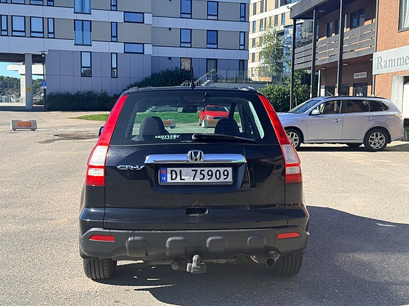 Honda CR-V 5 of 27