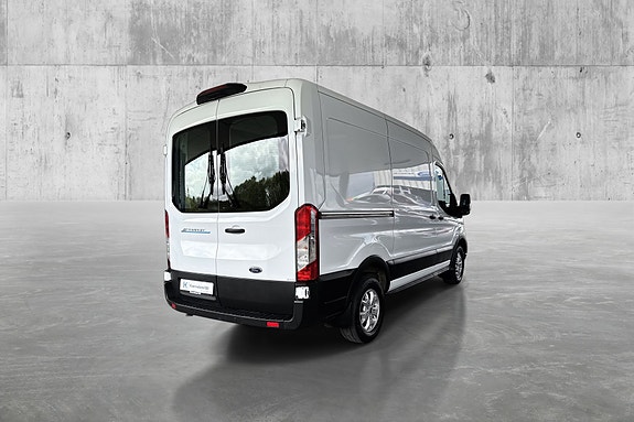Ford Transit 5 of 25