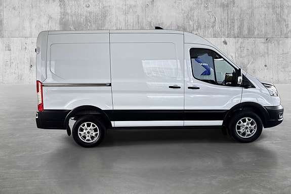 Ford Transit 6 of 25
