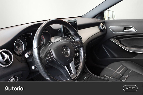 Mercedes-Benz GLA200 d 6 of 27