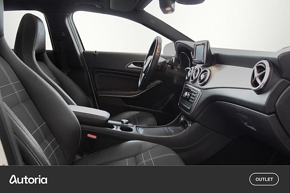 Mercedes-Benz GLA200 d 20 of 27
