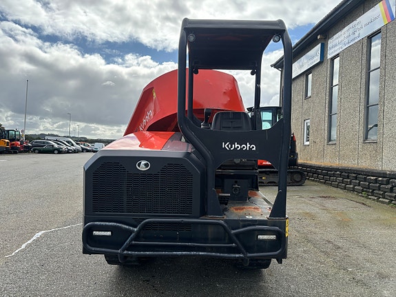 Kubota KC300HR-4 7 of 12