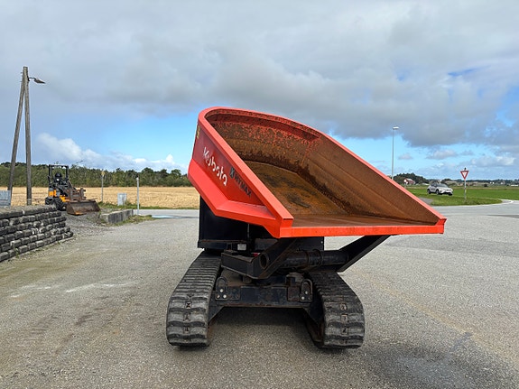Kubota KC300HR-4 3 of 12