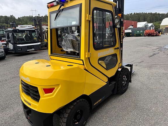 Hyster J3,5XTLG   69132 9 of 21