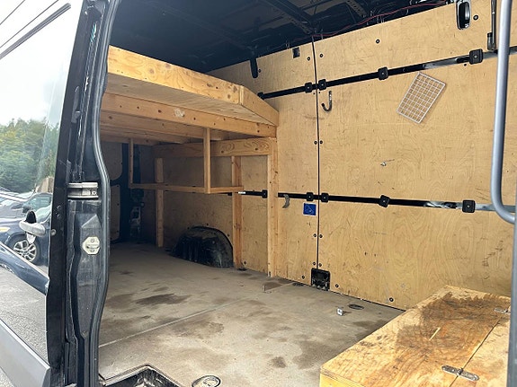 Volkswagen Crafter 15 of 30
