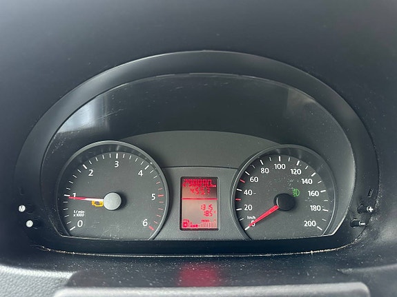 Volkswagen Crafter 10 of 30
