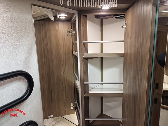 KABE Ametist 560 GLE | Dobbeltseng | Rundsitter | Alde | Helårsvogn 30 of 30