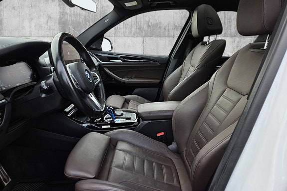 BMW iX3 17 of 30
