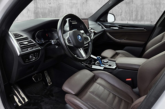 BMW iX3 18 of 30