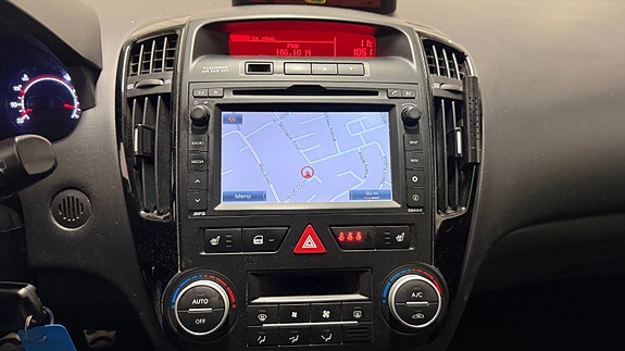 Kia Ceed 17 of 20
