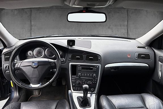 Volvo S60 11 of 17