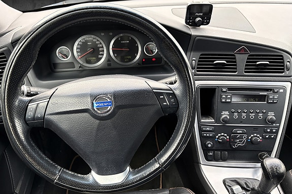 Volvo S60 12 of 17