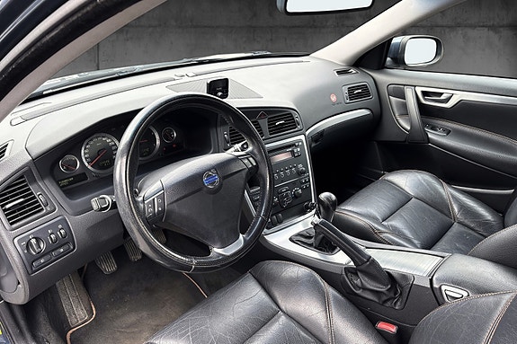 Volvo S60 10 of 17