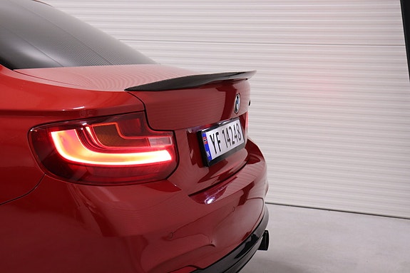 BMW M235i 4 of 22