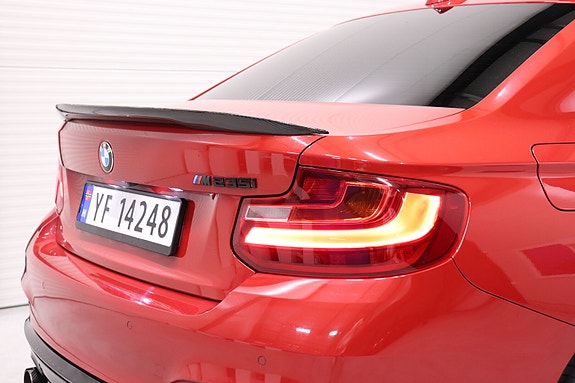BMW M235i 7 of 22