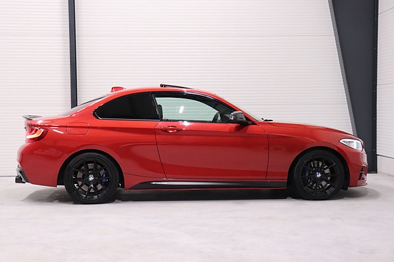 BMW M235i 8 of 22