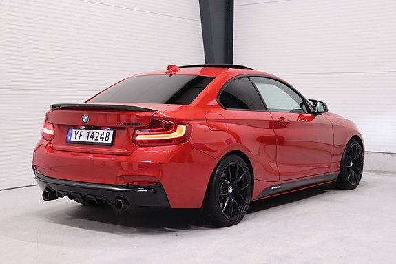 BMW M235i 6 of 22