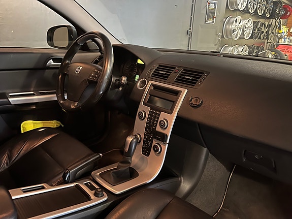 Volvo V50 20 of 27