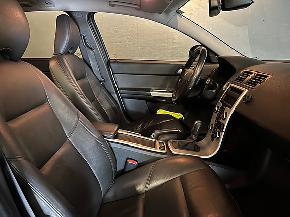 Volvo V50 21 of 27