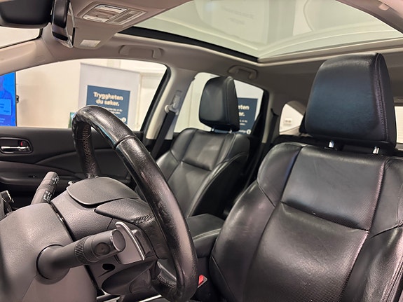 Honda CR-V 8 of 29