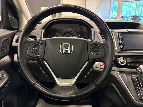 Honda CR-V 17 of 29