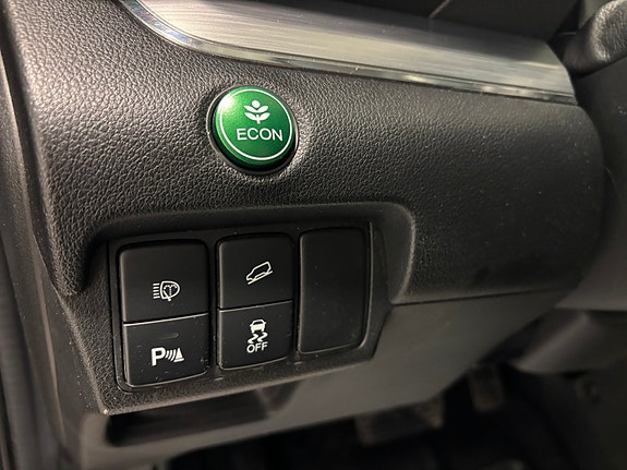 Honda CR-V 21 of 29