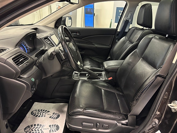 Honda CR-V 10 of 29