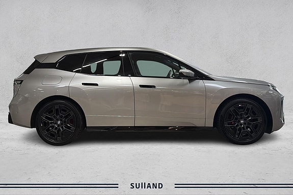 BMW iX 6 of 28