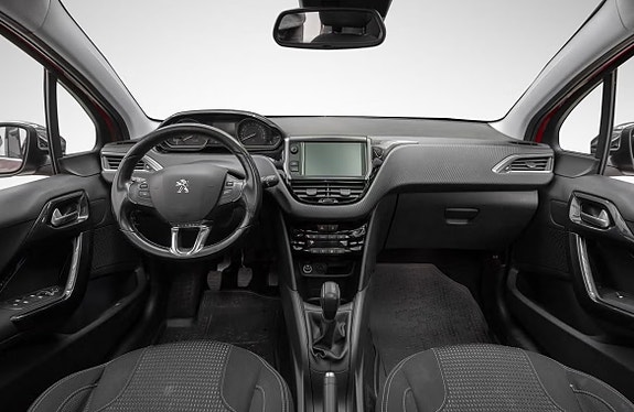 Peugeot 208 10 of 19