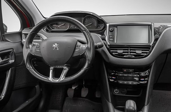 Peugeot 208 16 of 19