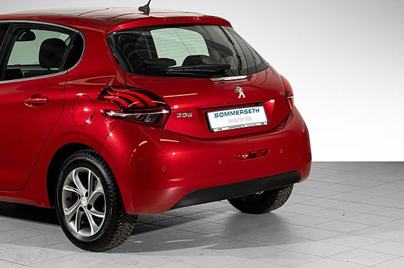 Peugeot 208 6 of 19