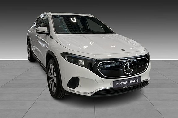 Mercedes-Benz EQA250 3 of 21
