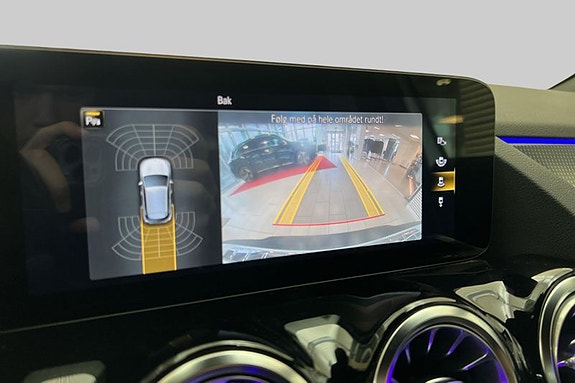 Mercedes-Benz EQA250 19 of 21