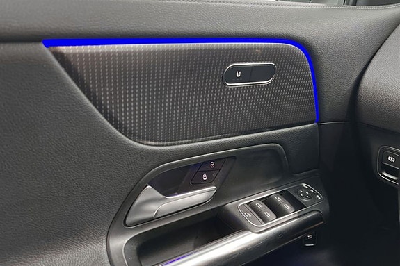 Mercedes-Benz EQA250 15 of 21