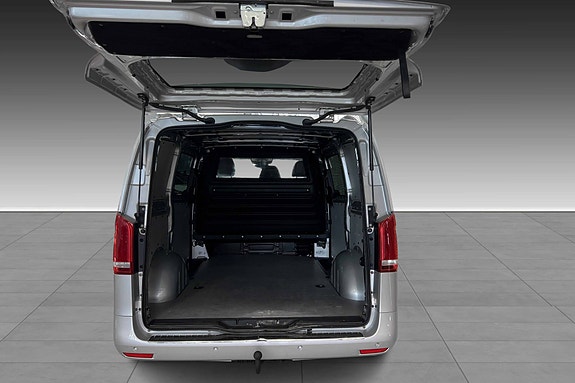 Mercedes-Benz Vito 119 8 of 20