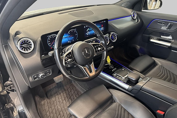 Mercedes-Benz EQA300 12 of 19