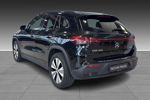 Mercedes-Benz EQA300 5 of 19