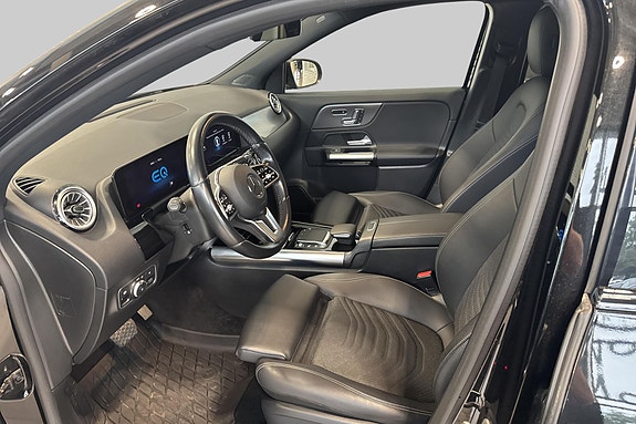 Mercedes-Benz EQA300 11 of 19