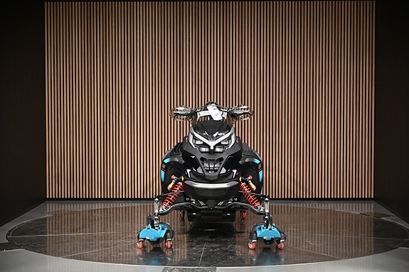 Lynx Commander RE 900 Turbo R 10.25 HUB - KAMPANJE - 2 of 30