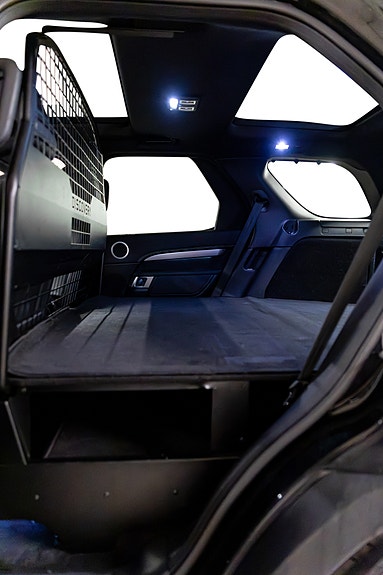 Land Rover Discovery 5 5 of 30